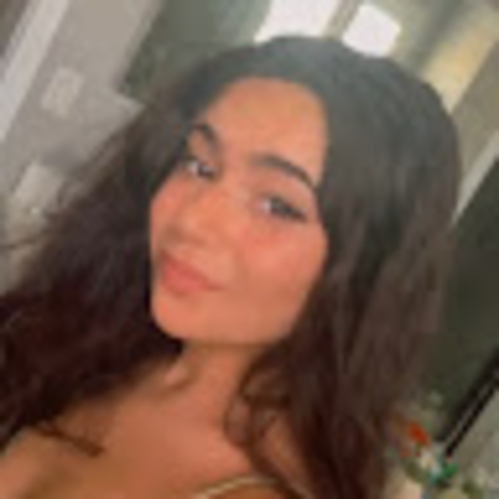 Meet your Posher, Alyssa